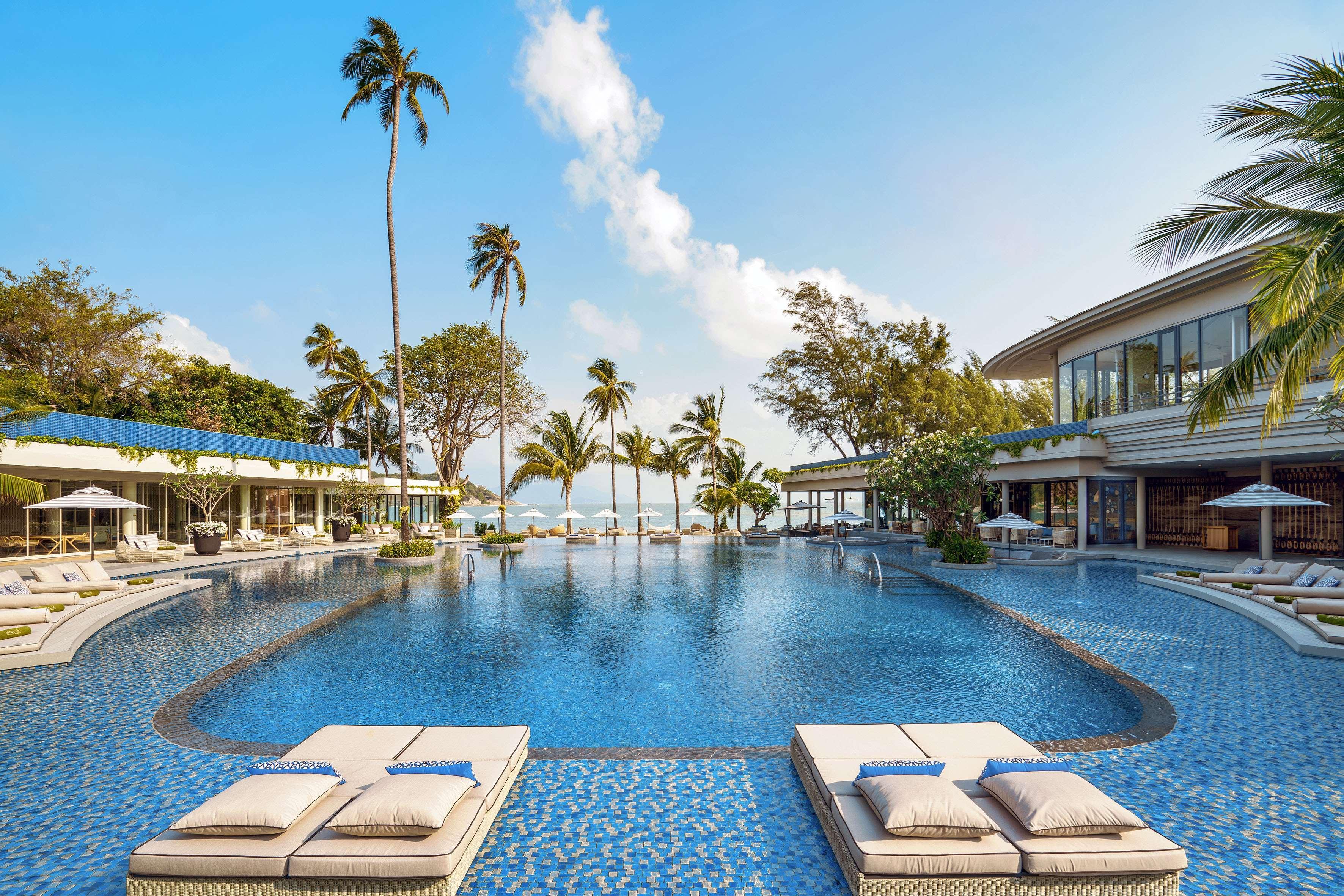 Hotel Melia Koh Samui Esterno foto The swimming pool at the resort